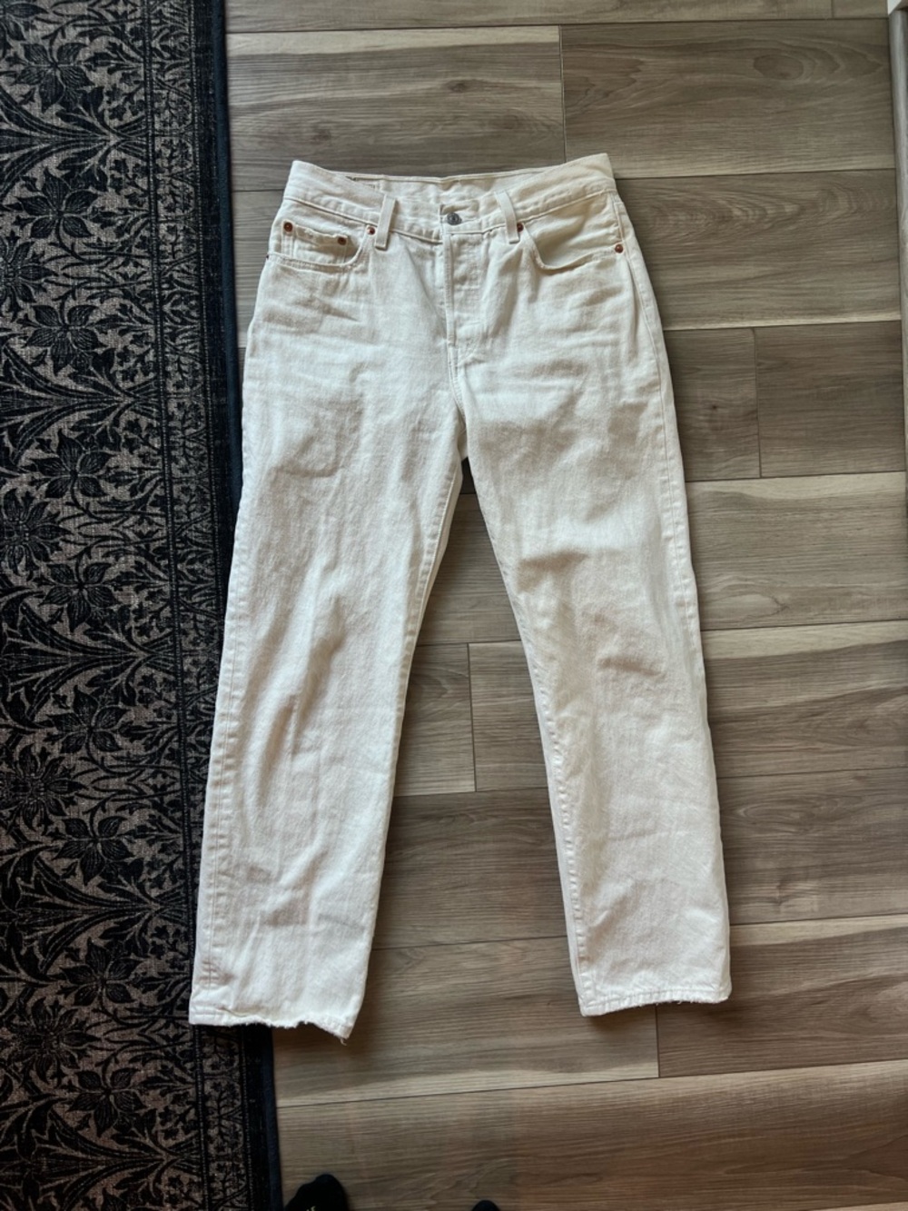Levi's Cream Straight-Leg Jeans